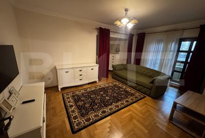 Apartament cu 2 camere decomandat, mobilat în Calea București