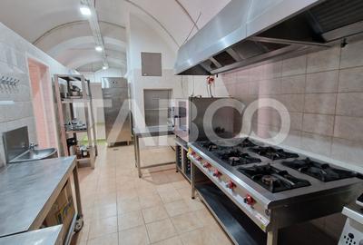 Piata Mare-Restaurant terasa si bar de inchiriat - 2