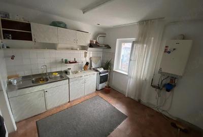 Apartament de vanzare, 4 camere, Str. Dinicu Golescu - 5