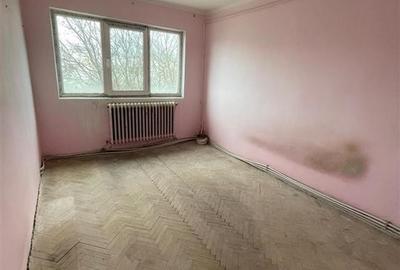 Fara Risc ! Apartament 3 Camere Decomandat Podu Ros - Cantemir - 7