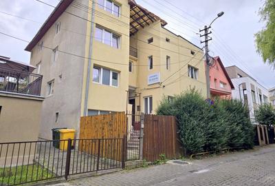 Spatiu pentru birouri, 2 camere, 50 mp, in Zorilor zona strazii Viilor