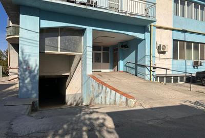 Spațiu comercial, de 226.66 mp, în Central