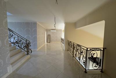 Vila S+P+1E, finisaje de lux, teren - 3000 mp, zona Platou Strehareti - 16