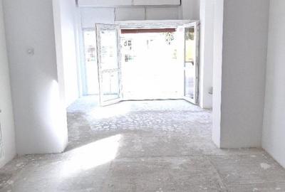13 Septembrie-spatiul comercial stradal,renovat total,centrala termica - 12