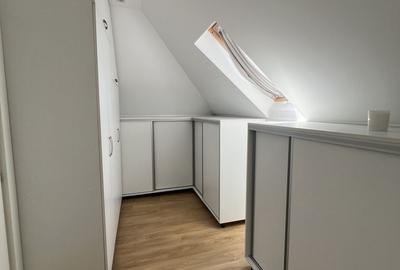 Casă individuala 4 Camere, 4 băi - 32