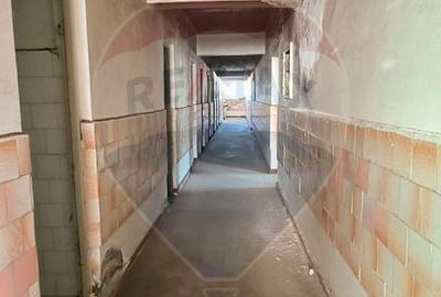 Clădire/Spațiu comercial central de vânzare  în Galați - 12