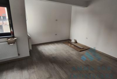 Imobil cu lift S + P + 1 + M - 360 mp utili - Metrou Aparătorii Pariei 500 m - 17