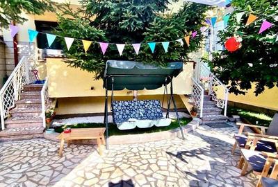 Vila deosebita aproape de Gara de Nord,construita in 1997,renovata 2020,8 camere - 16