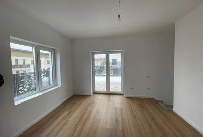 Casă modernă, 120 mp, |Curte proprie 60mp | Terasa 30 mp | Metrou 1 Decembrie - 8