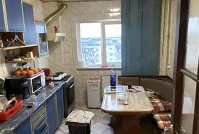 Apartament cu 4 camere semidecomandat, mobilat în Brâncoveanu