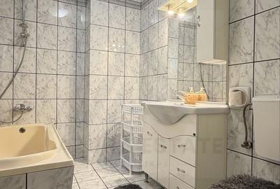Apartament modern 3 camere cu balcoan terasa și curte comuna in Strand - 5
