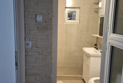 Micro 17, 2 camere amenajate modern, mobilate Pret 400 Euro - 13