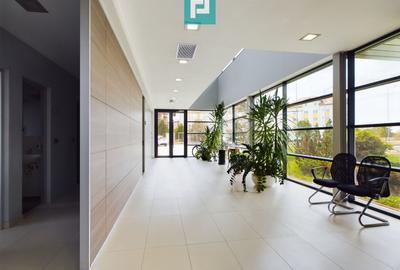 Spațiu comercial modern cu parcare proprie - 3