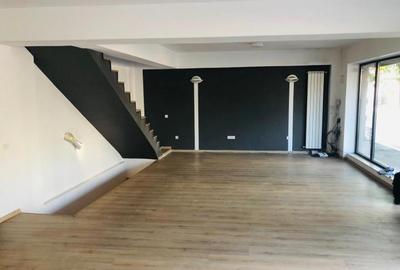 Spațiu comercial, de 215 mp, în Ștefan cel Mare