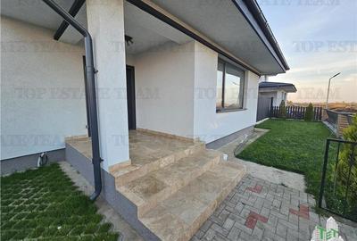 Vila lux 4 camere (dormitor parter) in Domnesti - 13