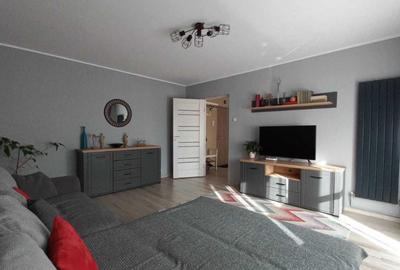 CHIRIE Apartament 2  Camere Centru Civic str.Zizinului - 1