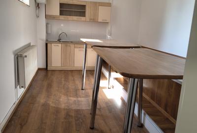 Spațiu comercial, 200 mp în 15 Noiembrie