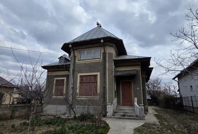 Vilă interbelică | Str. Căpitan Andreescu Ion | 250 mp utili | Teren 740 mp