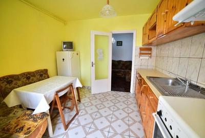 Apertament 3 camere decomandat balcon zona Vasile Aaron - 11