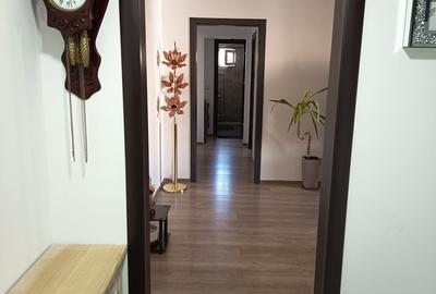 Proprietar vand apartament 3 Camere Complet Renovat Mioritei/ Stefan cel Mare - 18
