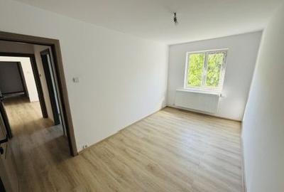 Dacia | 4 Camere  | Etaj Intermediar - 12