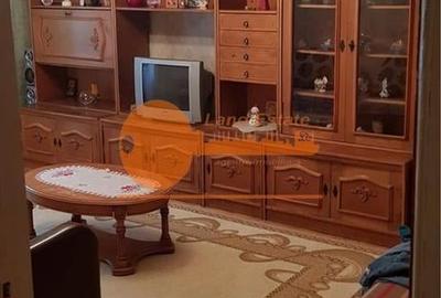 Apartament cu 3 camere decomandat, mobilat în Rahova