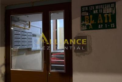 Apartament cu 3 camere decomandat, mobilat în Brâncoveanu