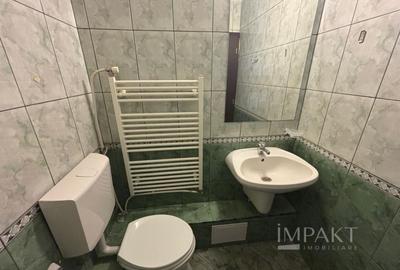 Apartament cu 3 camere, prima închiriere după renovare- zona UMF - 9