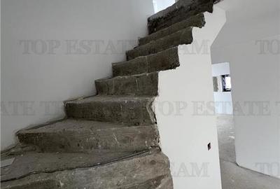 Vila  moderna, individuala cu 4 camere , 3 bai , Living , terasa acoperita, inca - 27