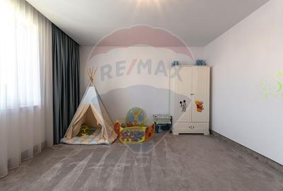Vila premium 6 camere| Piscina incalzita | Teren 1091 mp | COMISION 0% - 38