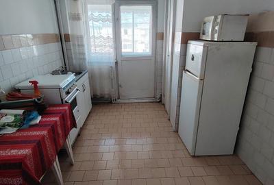 - Apartament 2 camere confort 1 decomandat, zona Radu Negru, S=56mp - 3