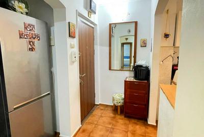 Apartament 2 camere-etaj 1-Podul de Piatra - 9