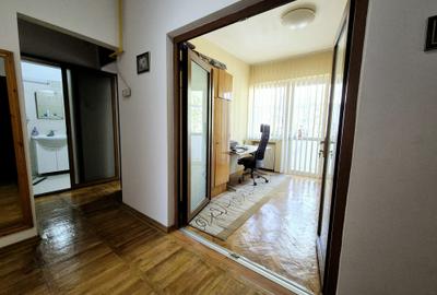 Piata Ovidiu-Comandamentul Marinei-apartament cu farmec aparte si vedere la mare - 15