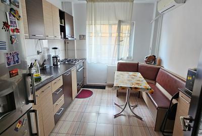 Închiriere- 4 camere - Stefan cel Mare - Lizeanu - 6