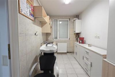 Bdul Vlahuta - spatiu comercial cu acces din strada - 11