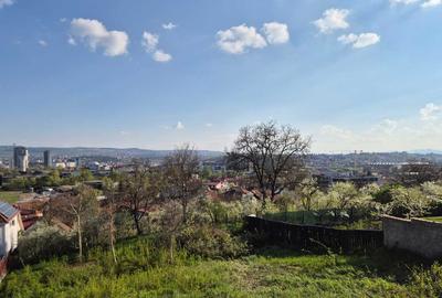 Casa Cuplata cu 410mp teren, 161mp util, la 3km de Pta Unirii, amplasament Sudic - 4