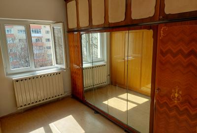 Vitan Mall strada Rarau - 14