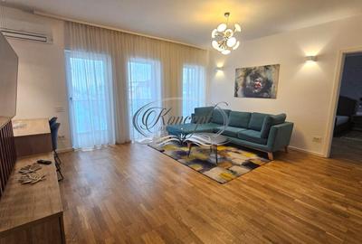 Apartament cu 3 camere semidecomandat în Bună Ziua