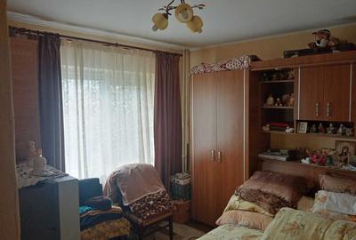 Apartament cu 2 camere in zona Canta, Etaj intermediar !