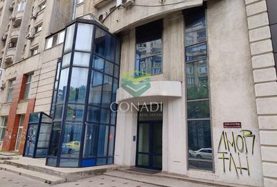 Spatiu birouri mezanin Bd. Unirii colt Lucian Blaga - 1