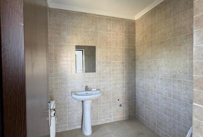 VILĂ DUPLEX 4 CAMERE – MOGOȘOAIA | STR. VÂNĂTORILOR - 6