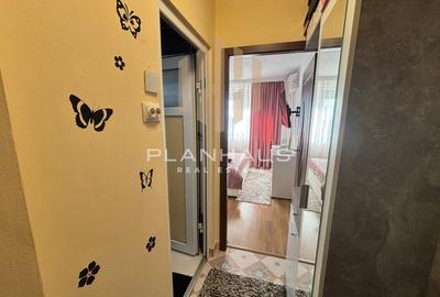 Apartament cu 2 camere de vânzare – Bulevardul București, zona centrala - 9