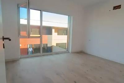 Apartament tip duplex 4 camere cu grădină | Comision 0 - 7
