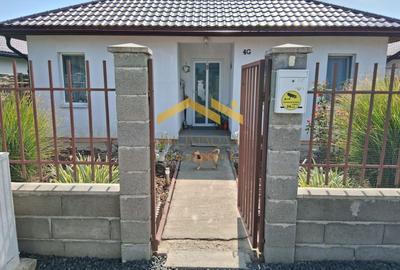 Casă individuală cu 4 camere în Sânmihaiu Român