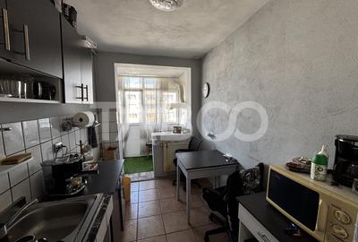 Apartament  2 camere de vanzare 47mp+7mp balcon zona Mihai Viteazul - 9