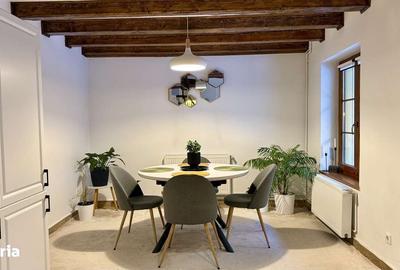 CASA 3 CAMERE| CURTE PROPRIE| ZONA ULTRACENTRAL - 1