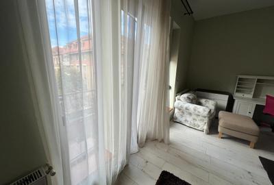 Apartament 3 camere, garaj si boxa - zona Centrala-Prefectura - 16