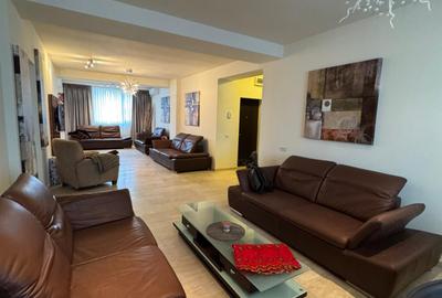 Apartament de lux - prima inchiriere - 50mp de plaja - CENTRU - mobilat, utilat - 5