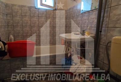 Apartament 4 camere decomandate | 2 bai | 2 balcoane | 77 mp | Cetate - 9