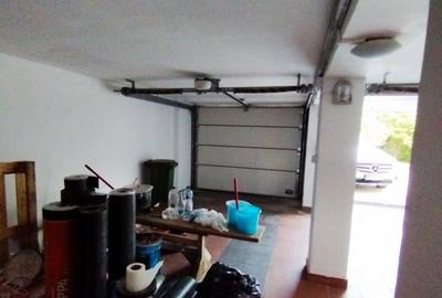 SUPER OCAZIE SE VINDE VILA DE LUX SI CASA DE OASPESTI IN BALOTESTI LA LAC - 14
